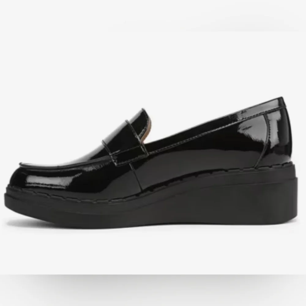 Life Stride Dolce Patent Faux Leather Women's Chunky Black Loafers Size 9W NWT